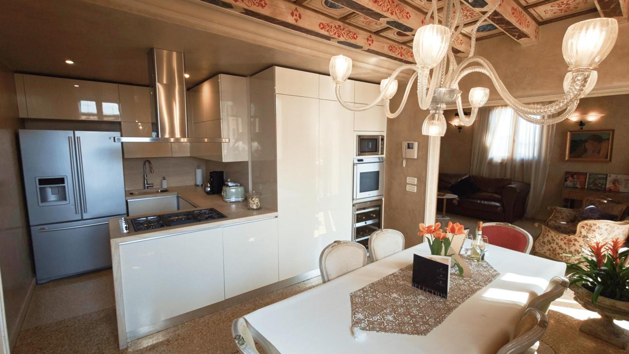 Opera Luxury Apartment Verona Exteriör bild
